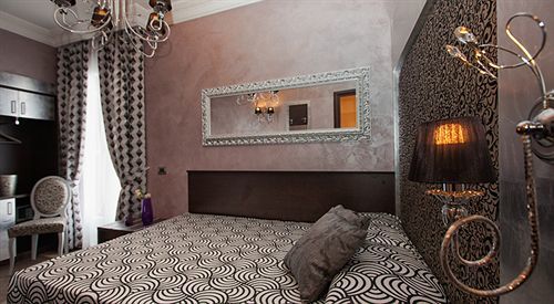 Hotel Romano Hotell 2*