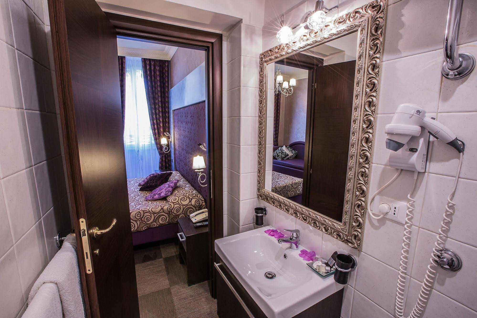 Hotell Hotel Romano Rom