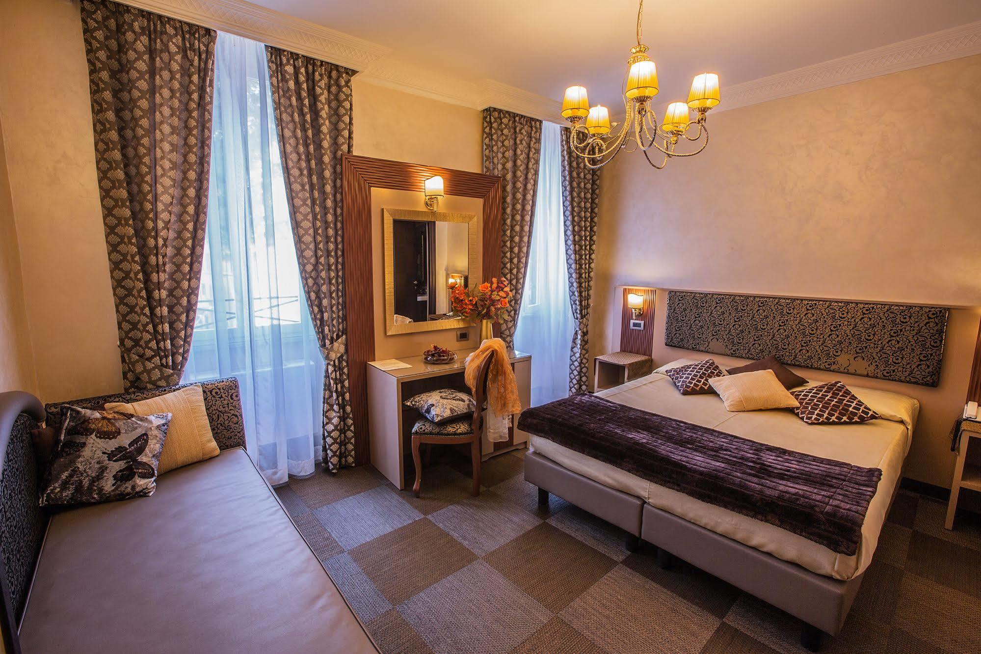 Hotell Hotel Romano Rom